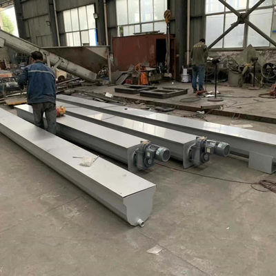 কার্বন ইস্পাত U আকৃতির স্লাজ স্ক্রু কনভেয়ার খাদ সহ