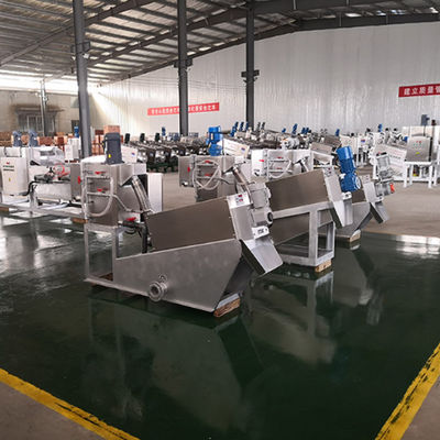 রাসায়নিক প্ল্যান্টের জন্য 50m3/H স্ক্রু প্রেস স্লাজ ডিওয়াটারিং মেশিন