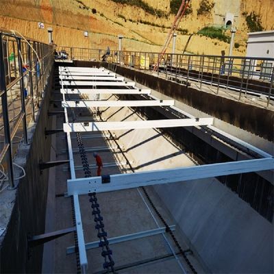 স্লাজ সেডিমেন্টেশন ট্যাঙ্কে অ ধাতব চেইন স্লাজ স্ক্র্যাপার