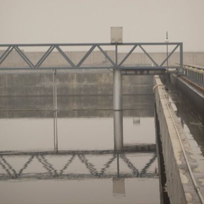 নিকাশী চিকিত্সার জন্য স্টেইনলেস স্টীল ভ্রমণ কাদা স্ক্র্যাপার অনুভূমিক