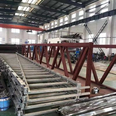 নিকাশী চিকিত্সার জন্য স্টেইনলেস স্টীল ভ্রমণ কাদা স্ক্র্যাপার অনুভূমিক