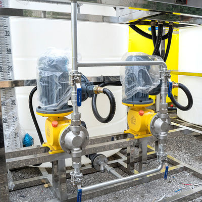 PAC/PAM স্বয়ংক্রিয় ডোজিং সিস্টেম PE ক্লোরিক অ্যাসিড ক্ষার ডাই অক্সাইড