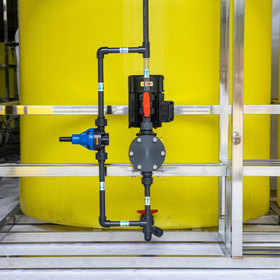 PAC/PAM স্বয়ংক্রিয় ডোজিং সিস্টেম দ্রবীভূত ডোজ এবং নাড়ার জন্য ইন্টিগ্রেটেড