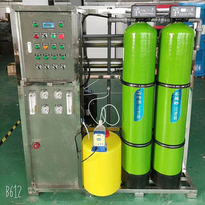 ISO9001 500lph রিভার্স অসমোসিস ওয়াটার পিউরিফিকেশন সিস্টেম ইকুইপমেন্ট পানীয়ের জন্য