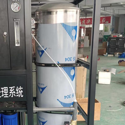 304 স্টেইনলেস স্টীল 500l -1000L বিপরীত অস্মোসিস মেশিন