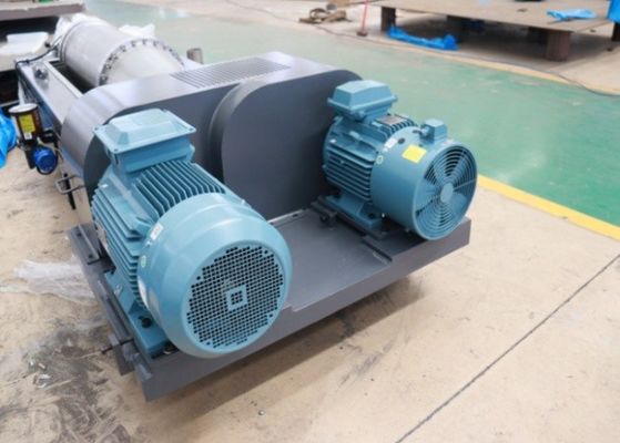 তেল এবং শিল্প বর্জ্য জলের জন্য অনুভূমিক ডেক্যান্টার সেন্ট্রিফুগ