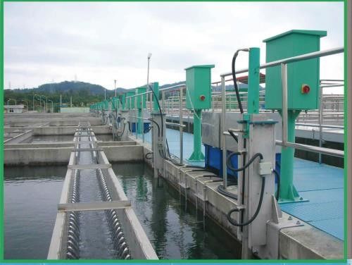 স্কয়ার বর্জ্য জলের পুলের জন্য ব্যবহৃত নীচে স্ক্র্যাপের পুনরুদ্ধার করা