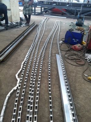 4.5 মি ভ্রমণ ভ্রমণ সেতু স্লাজ স্ক্র্যাপার নন ধাতব চেইন প্লেট স্ক্র্যাপিং উপাদান