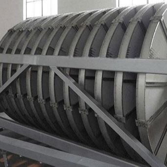 সাদা বর্জ্য জল চিকিত্সা ট্যাঙ্ক, ফাইবার ঘোরানো ড্রাম ফিল্টার