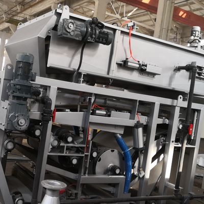 ISO9001 গ্র্যাভিটি স্লজ থিকেনার 40 এম 3 / ঘন্টা এন্টি ব্লগিং