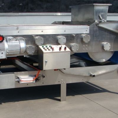 201, 301 স্লাজ প্রেস মেশিন 1.5Kw শ্যাফ্ট স্ক্রু টাইপ বর্জ্য জল চিকিত্সা