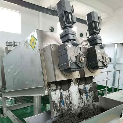 15m3/H স্পাইরাল স্লাজ ডিওয়াটারিং মেশিন ফুড ফ্যাক্টরি স্লাজ ডিওয়াটারিং যন্ত্রপাতি