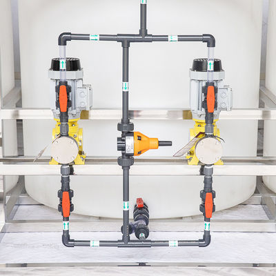4500L/H সম্পূর্ণ স্বয়ংক্রিয় ডোজিং মেশিন দ্রবীভূত মিক্সিং ইন্টিগ্রেটেড