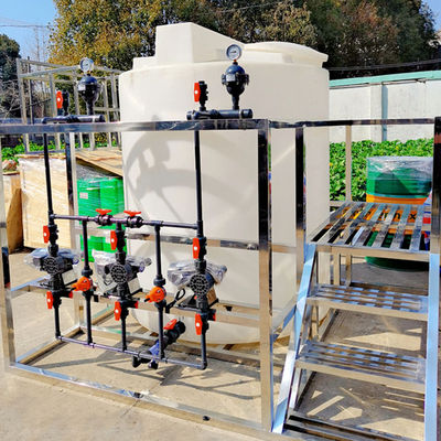 CE ISO 250L~10000L সম্পূর্ণ স্বয়ংক্রিয় ডোজিং মেশিন PAC/PAM Flocculant ডোজিং সিস্টেম