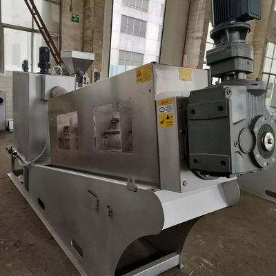 304SS 316SS স্ক্রু প্রেস স্লাজ ডিওয়াটারিং মেশিন 20m3/H বর্জ্য জল চিকিত্সা সরঞ্জাম